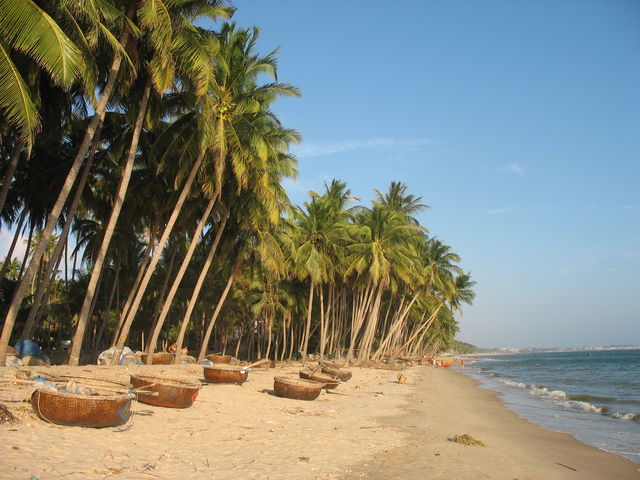 Plage derrière notre hôtel IMG_8570.JPG
